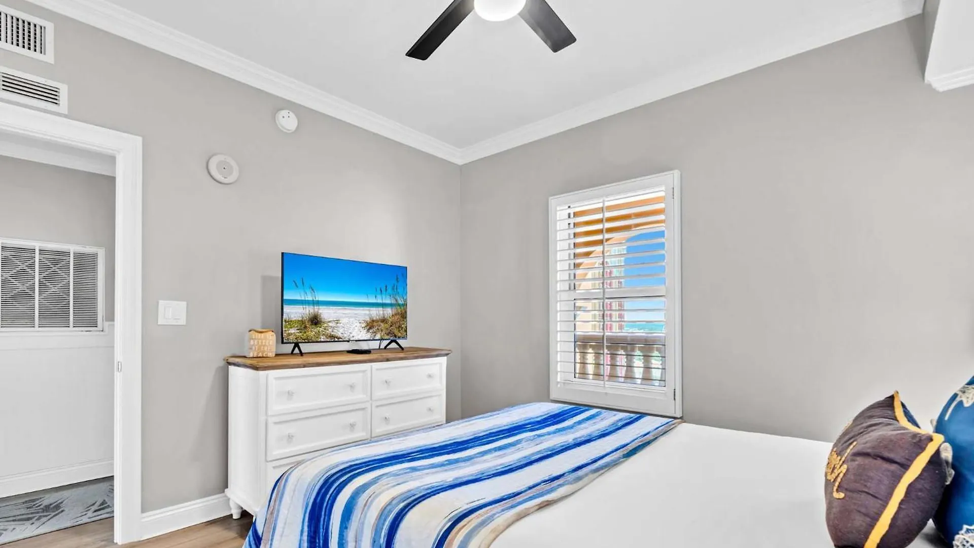 Calypso 1-1709 By Emerald Coast Retreats Panama City Beach